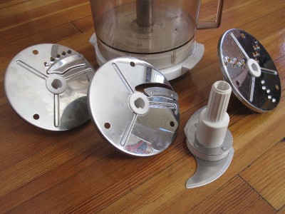 Vintage Nutone Food Center Food Processor + Blades #256 Auctions - Buy And Sell - findtarget Auctions