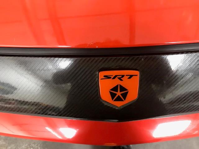 Peel /& Stick EzInstall Dodge Challenger SRT 2010-2012 Nose Emblem Emblem NEW