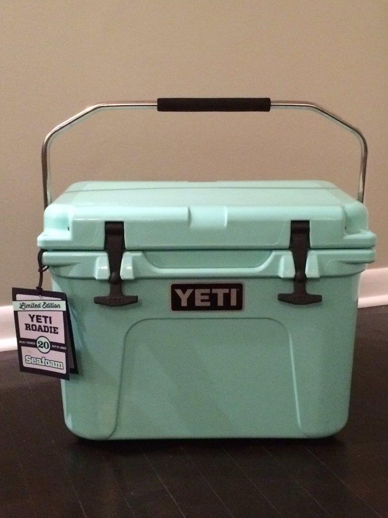 New Yeti Seafoam Roadie 20 Cooler eBay
