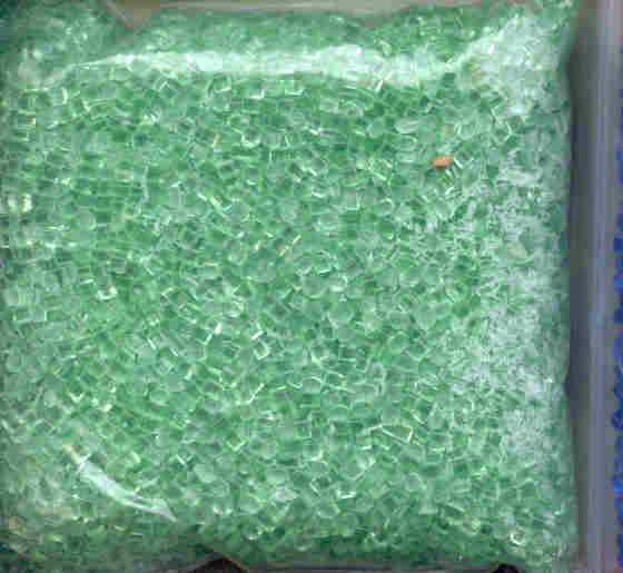 2 oz Vintage MAKIT & BAKIT type PLASTIC CRYSTAL BEADS meltingcraft