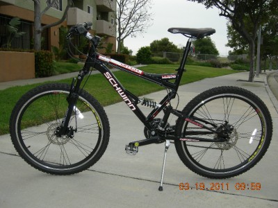 schwinn ditch 3.0 mountain bike