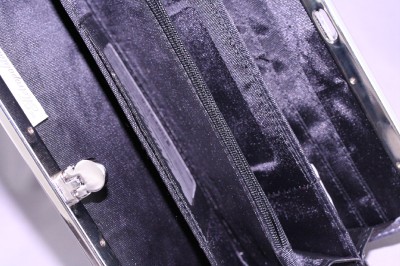 Designer Clutches on Portofino Metropolitan Silver Designer Clutch Purse Ebay