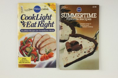10 Vintage Cookbooks and Recipe Card Set~Mapleine,Calumet,Nordic,Spry and More! 10 Vintage Cookbooks and Recipe Card Set~Mapleine,Calumet,Nordic,Spry and More!