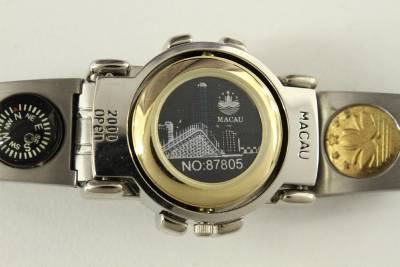 atch Macau 2000 LE 87805 Compass AMP Di