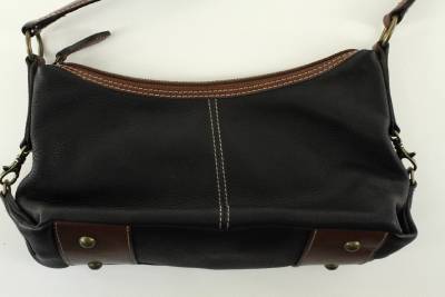 Gently Used Designer FOSSIL Leather Purse Black & Brown Leather 75082 Handbag