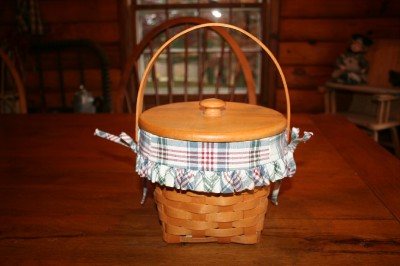 1997 Longaberger 7 Measuring Basket with Liner & Lid