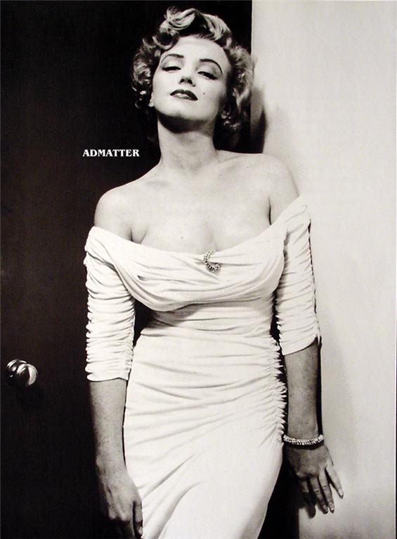 Marilyn Monroe Pin-up Poster 1952 Life Magazine pose | eBay Marilyn Monroe Pin Up Pictures. Marilyn Monroe Pin-up Poster 1952 Life Magazine pose | eBay