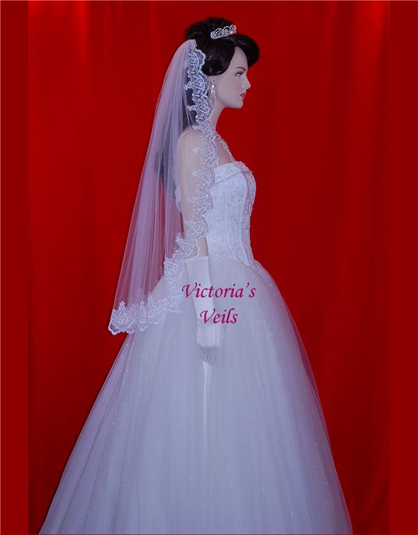 Free Image Hosting at www.auctiva.com