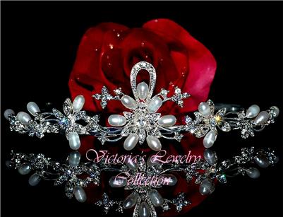 BEAUTIFUL COUTURE FRESHWATER PEARL SWAROVSKI RHINESTONE TIARA HT1
