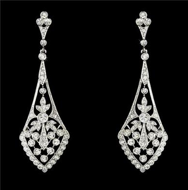 FABULOUS SILVER CLEAR CUBIC ZIRCONIA DANGLE EARRINGS WE 3530