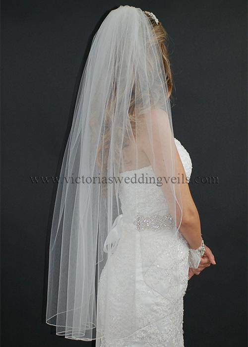 1 tier fingertip wedding veil