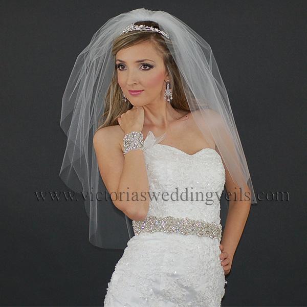 cut edge wedding veil