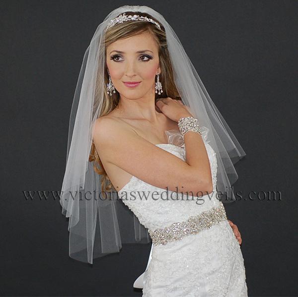 cut edge wedding veil