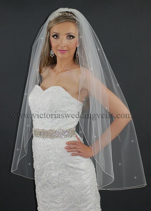 pencil edge bridal veil