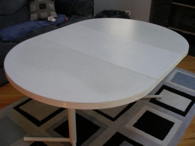 White Dinette Kitchen Dining Table Chairs Swivel Wheels ...