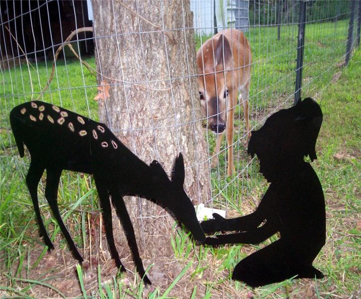 doe and fawn garden statue