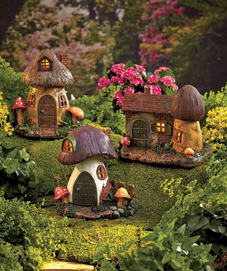 Solar Lighted Fairy Garden & Gnome Home Houses Mushroom Farmhouse