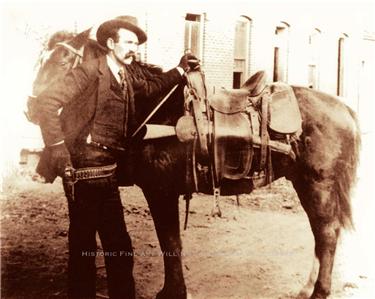 WYATT EARP c1890 RARE PHOTO GUNFIGHTER LAWMAN SHERIFF GAMBLER DODGE
