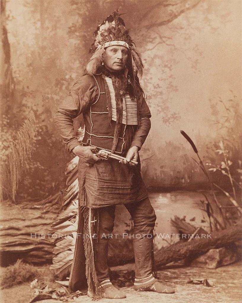 OGLALALAKOTAWARCHIEFREDSHIRTVINTAGEPHOTONATIVEAMERICANINDIAN