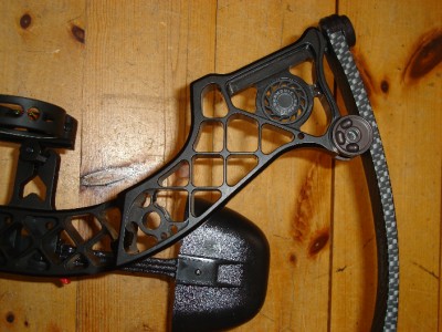 How to adjust draw length on mathews creed xs