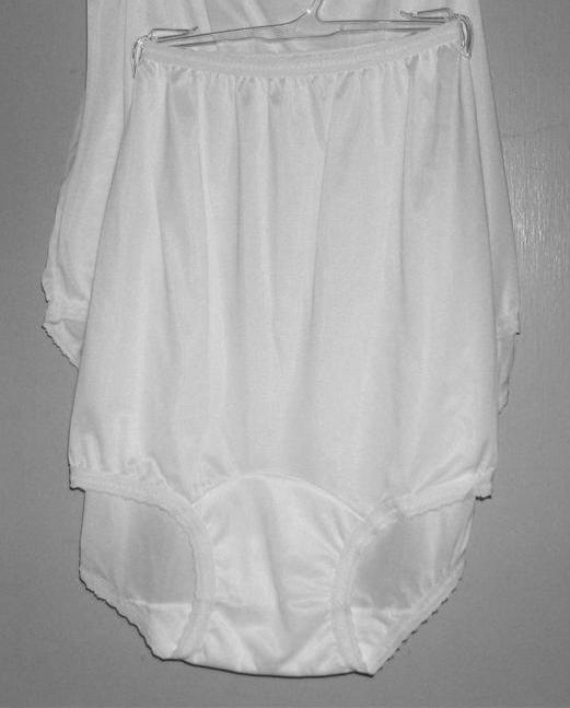 Bali Panties White Full Size Briefs Nylon Size 56 Style 2142 New Ebay