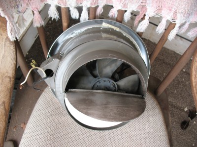 RETRO 1970'S ERA "NUTONE" BATHROOM EXHAUST FAN WORKS GREAT CONDITION