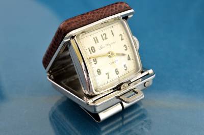 foldable watch