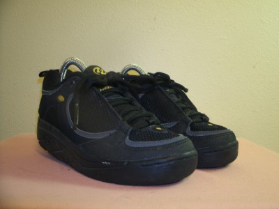 Heelys Shoe Stores on Boy S Heelys Skate Shoes Size 4 Youth U S A    Ebay