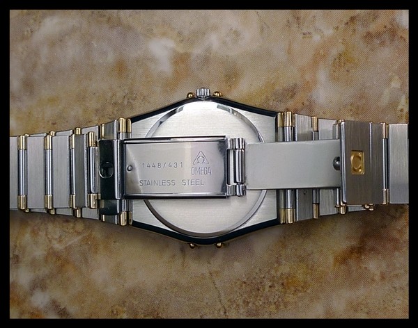 有关以下物品的详细资料: authentic swiss mens omega constellation