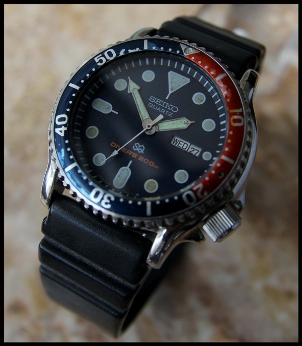 seiko diver 200m automatic pepsi