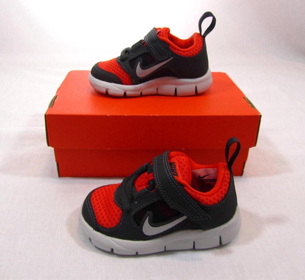 infant nike shoes size 3c
