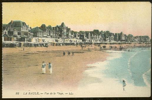 Postcard - Beach at la Baule France Vue de la Page