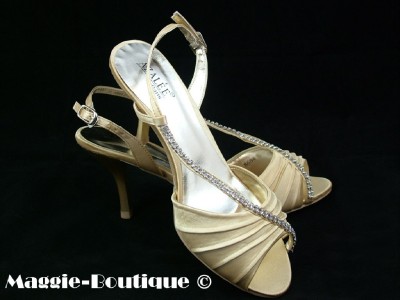 Wedding Shoes Heel on Satin Ivory High Heel Wedding Shoes