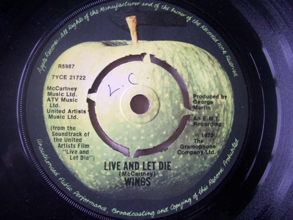 Wings - Live And Let Die / I Lie Around
