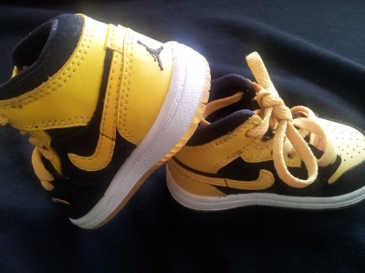 infant nike shoes size 3c