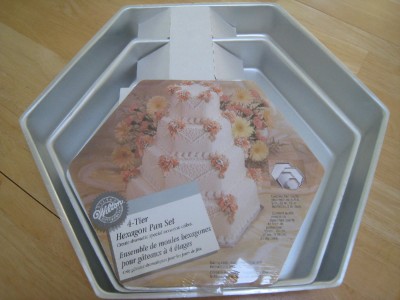 wilton hexagon cake pan