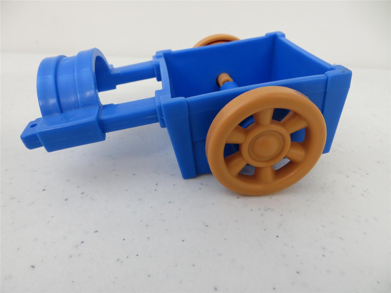 Pick 1+ Fisher Price Little People Garden Farm Barn John Deere Tractor