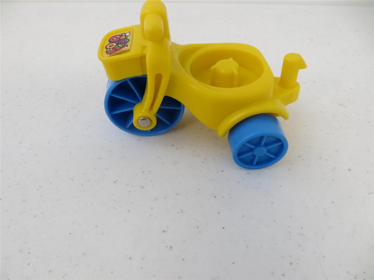 Pick 1+ Fisher Price Little People Garden Farm Barn John Deere Tractor