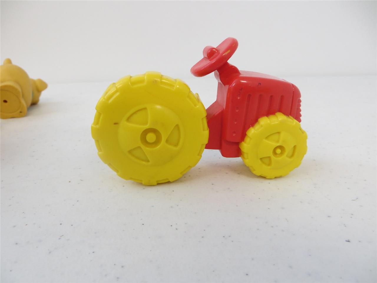 Pick 1+ Fisher Price Little People Garden Farm Barn John Deere Tractor