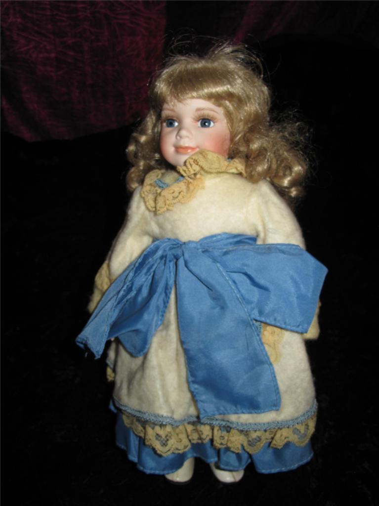 alberon collectors porcelain doll