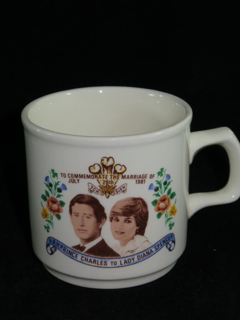 Collectable Commemorative China Mug Prince Charles and Diana Wedding
