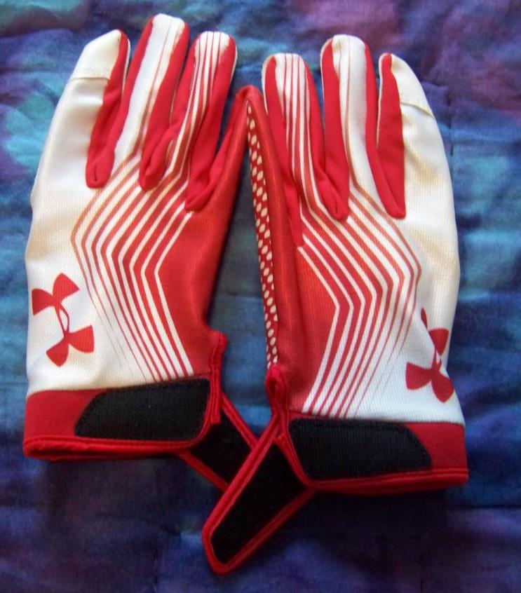 UA Blur II Men's Skill Football Gloves NEW crazy sticky 3 sizes
