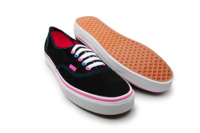 Vans Pink Shoes on Vans Shoes Authentic Vn 0kum17t Black  Pink  Blue   Ebay