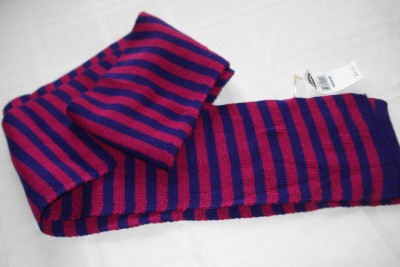 NWT Ladies Scarf  Old Navy Pink/Purple  Striped