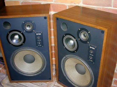 pioneer cs 711a speakers