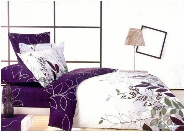 eBay Image Hosting at www.auctiva.com