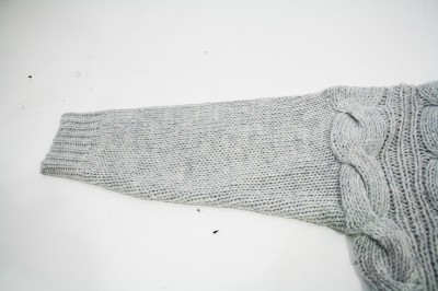 Aritzia Knit Sweater