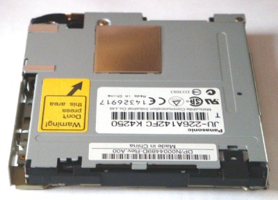 Internal Floppy Drives on New Panasonic 1 44 Mb Ju 226a142fc Floppy Drive 4489d   Ebay