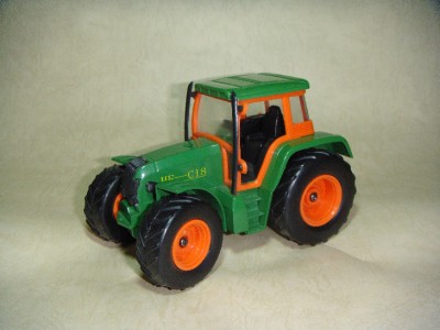 Farmer Tractor Shaped Butane Cigarette Lighter #bos65