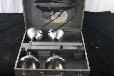 Vintage Photo Lights Power Light 250 & case 4 Light Bar